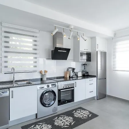 Fuer 4 Personen Ca 80 Qm In Nerja, Andalusien Costa Del Sol Apartment *